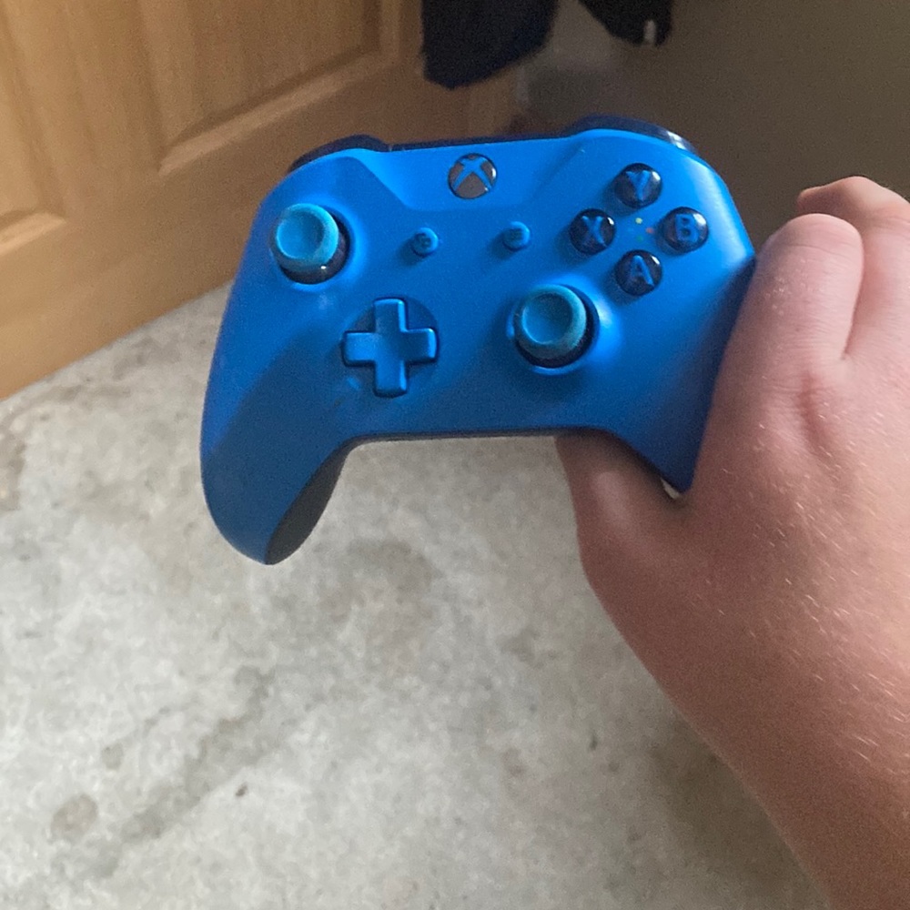 Xbox one controller